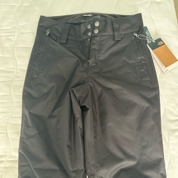 North Face Sally Ski/Snowboard pants - Picture 6 of 6